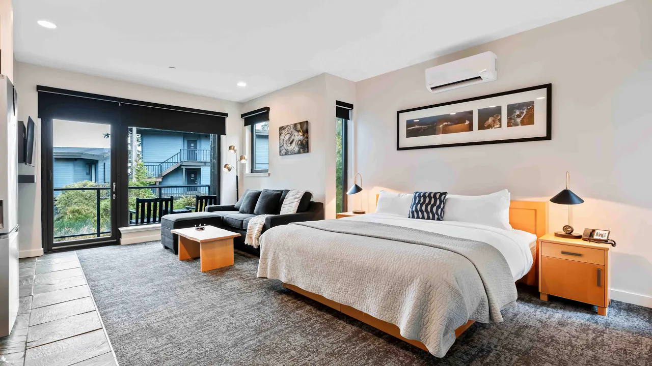 Black Rock Oceanfront Resort